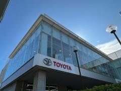 トヨタモビリティ東京　調布飛田給店