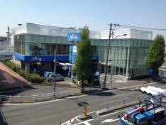 トヨタモビリティ東京　調布飛田給店
