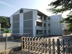 逢坂小学校