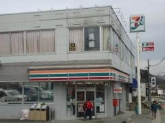 セブンイレブン　神戸有野町唐櫃店