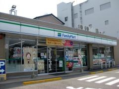 ファミリーマート　串本町桟橋店