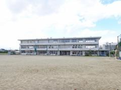 大江小学校