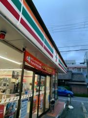 セブンイレブン　大和高田今里町店