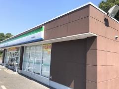 ファミリーマート　千葉茂呂町店