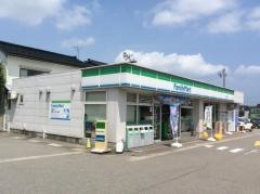 ファミリーマート　富山石坂店
