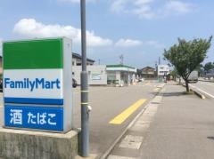 ファミリーマート　富山石坂店