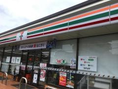 セブンイレブン　名古屋小碓4丁目店