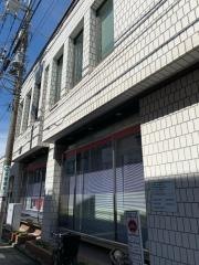 三菱ＵＦＪ銀行成城学園前支店