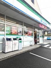 ファミリーマート　尾道長江店
