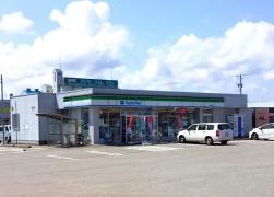 ファミリーマート　加賀作見店