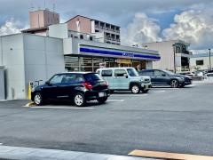 ローソン　南区港東通一丁目店