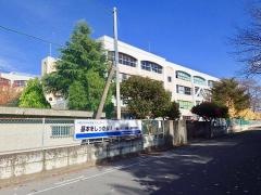 宇都宮市立若松原中学校