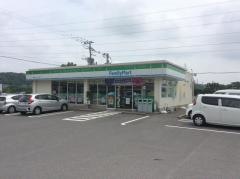 ファミリーマート　西諫早ニュータウン店