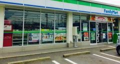 ファミリーマート　西諫早ニュータウン店