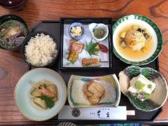 芹生