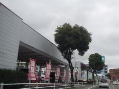 日産プリンス福岡香椎店