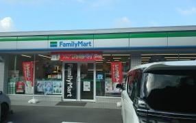 ファミリーマート　みやま相賀店
