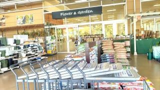 イオン　与野店