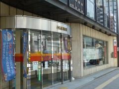 西京信用金庫　本部
