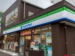 ファミリーマート　中央渡辺通店