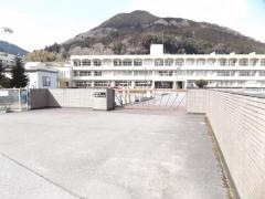 寺前小学校
