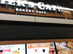 ピアーズカフェ　南青山店