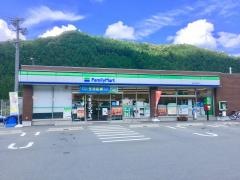 ファミリーマート　新城玖老勢店