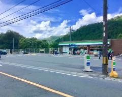 ファミリーマート　新城玖老勢店