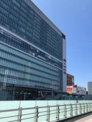ビックカメラ　新横浜店