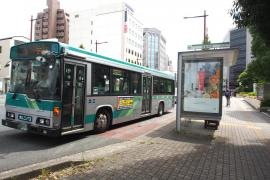「市役所前」バス停留所
