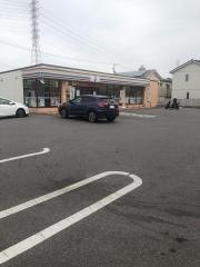 セブンイレブン　名古屋大高インター店
