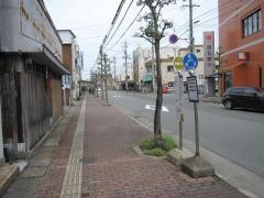 「尼辻」バス停留所