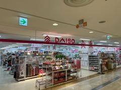 ダイソー　神戸ハーバーランド店