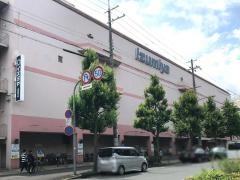 イズミヤ　高野店