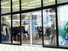 洋服の青山　日南店