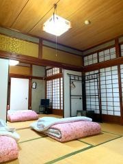寿し友旅館