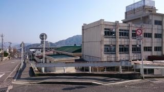 上安小学校