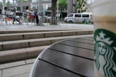 スターバックスコーヒー　ＴＳＵＴＡＹＡ　ＴＯＫＹＯ　ＲＯＰＰＯＮＧＩ店