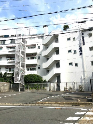 リーベン嵯峨野