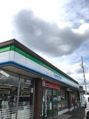 ファミリーマート 春日井大留店